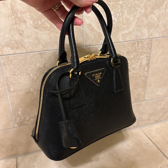 💯% AUTHENTIC PRADA PROMENADE HANDBAG BLACK SAFFIANO LUX - Picture 4 of 8